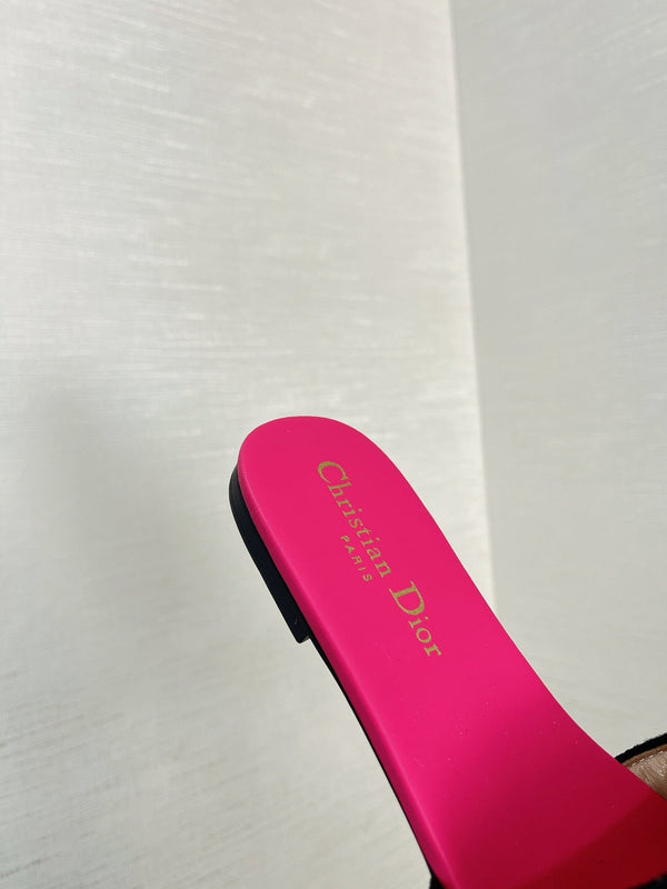 dway slide embroidered purple red cotton