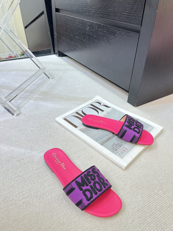 dway slide embroidered purple red cotton