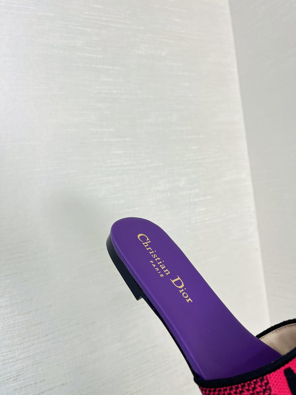 dway slide embroidered red purple cotton