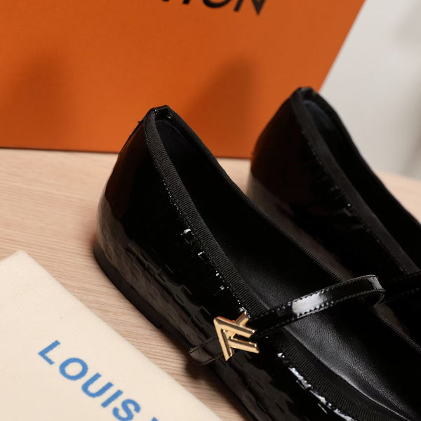 LV Romy Flat Black Damier Patent calf Leather 218322