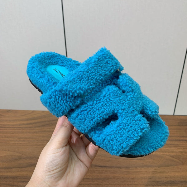 HM Chypre Sandal In Blue Lamb Wool 984176