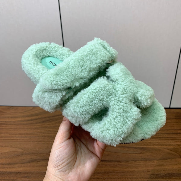 HM Chypre Sandal In Light Turquoise Lamb Wool 984178