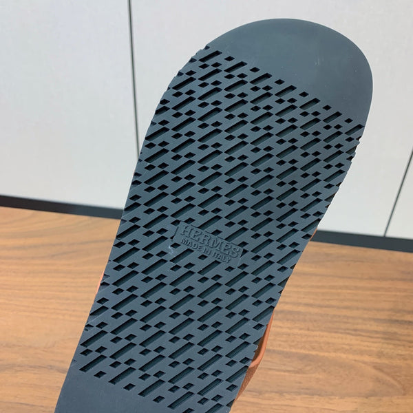 HM Kazimir Sandal Brown Suede Calfskin 294031