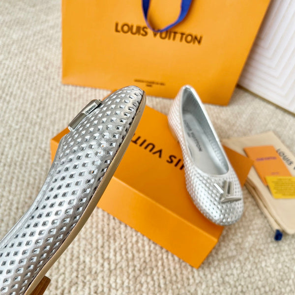 LV Shake Flat Ballerina Silver Cowhide
