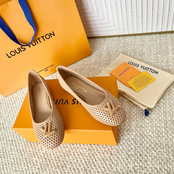 LV Shake Flat Ballerina Beige Cowhide