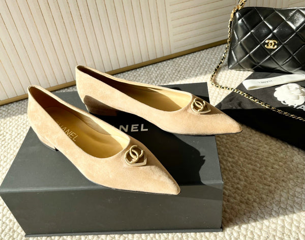 CC Ballet In Beige Suede 151519