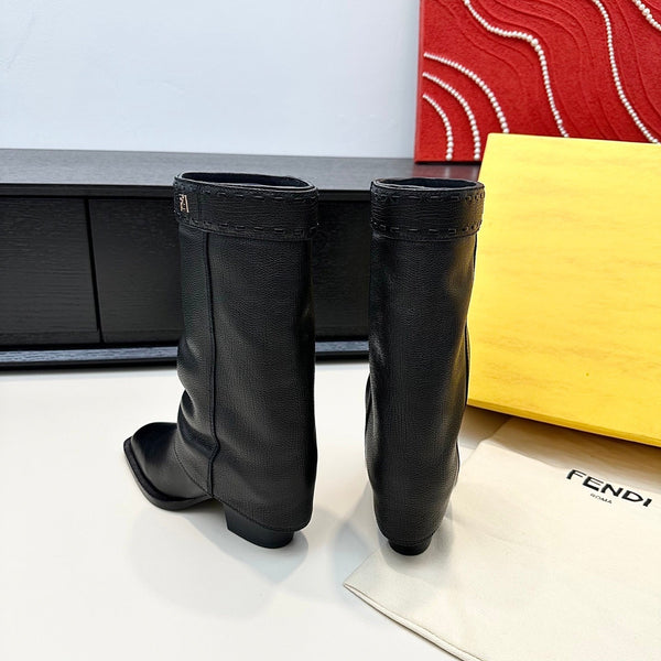 Fendi Ankle Boots Black Calfskin 472690