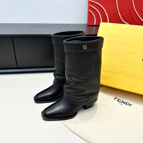 Fendi Ankle Boots Black Calfskin 472690