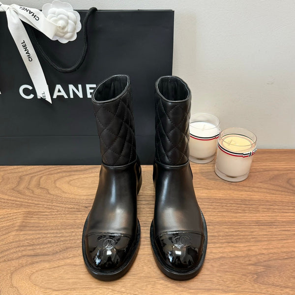 CC Short Boots Black Quilted Calfskin