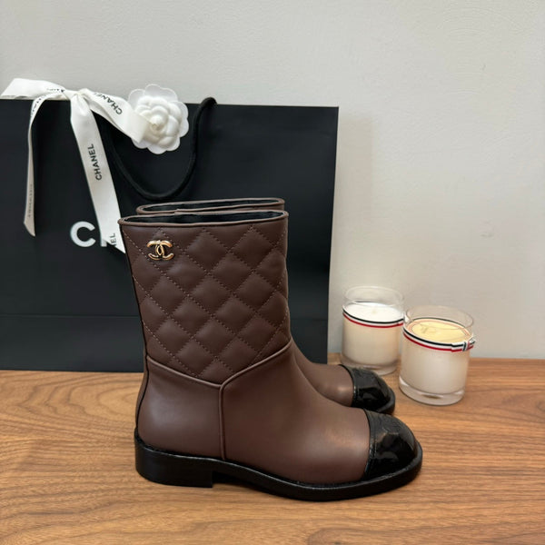 CC Short Boots Earth Brown Quilted Calfskin