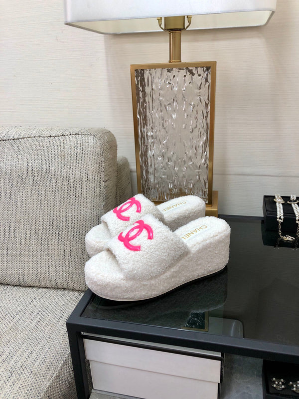 CC Wedge Sandal White Wool