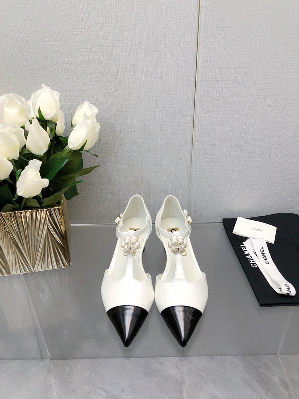 CAMELLIA CAP JANE SANDALS IN WHITE MIX BLACK LAMBSKIN