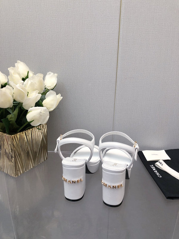 BLOCK HEEL 9 CM SANDAL IN WHITE LAMBSKIN