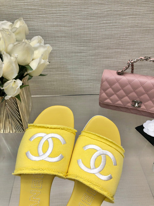 CC 25C Slippers Yellow Fabric Material 212965