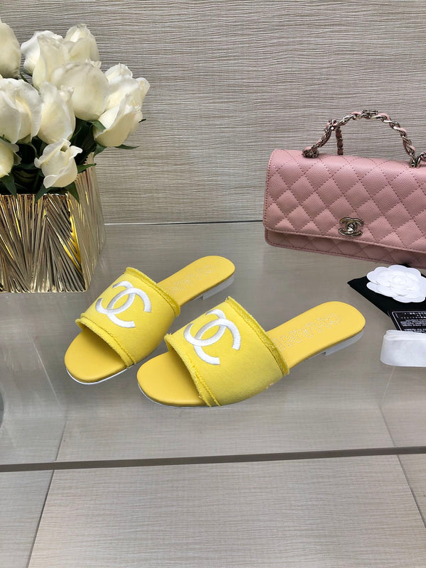 CC 25C Slippers Yellow Fabric Material 212965