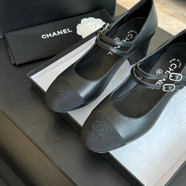 CC 25C Mary Jane Black Sheepskin 212991