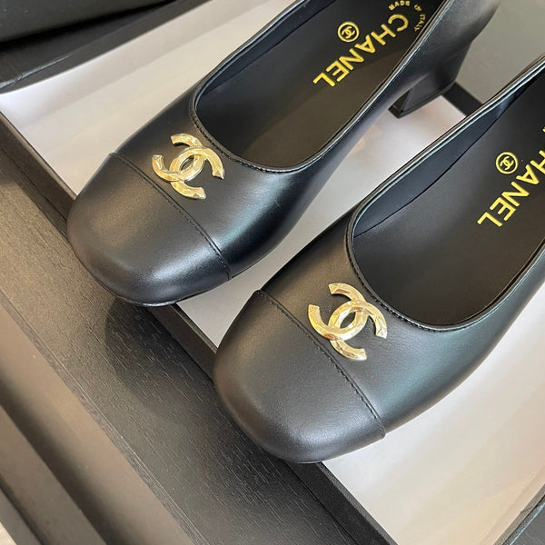 cc pump 50 all black calfskin