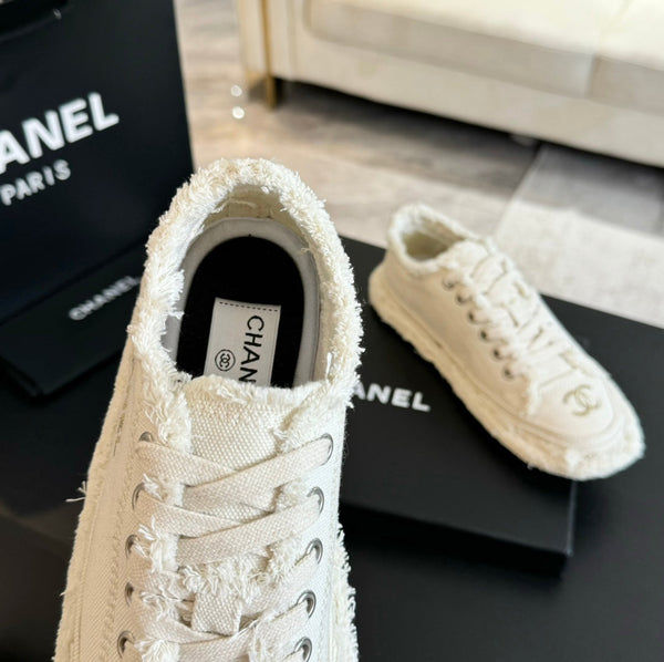 cc low sneaker white denim embroidery canvas