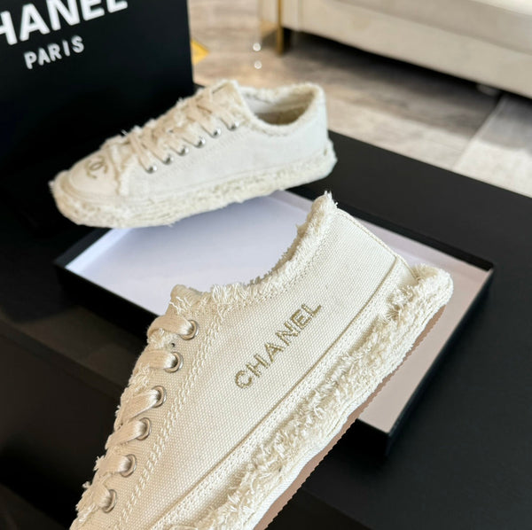 cc low sneaker white denim embroidery canvas