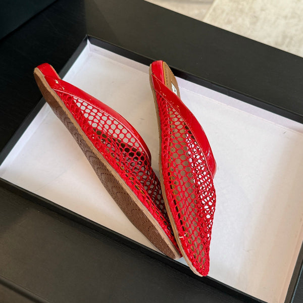 mulo piatto in rete di agnello rosso