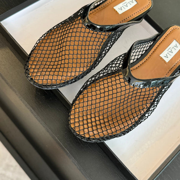 mulo piatto a rete in pelle di agnello nera