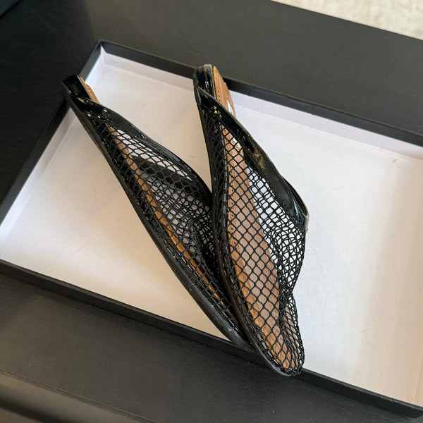 mulo piatto a rete in pelle di agnello nera