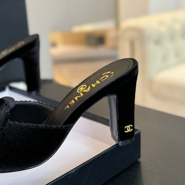 CC Mules 80mm Black Velvet