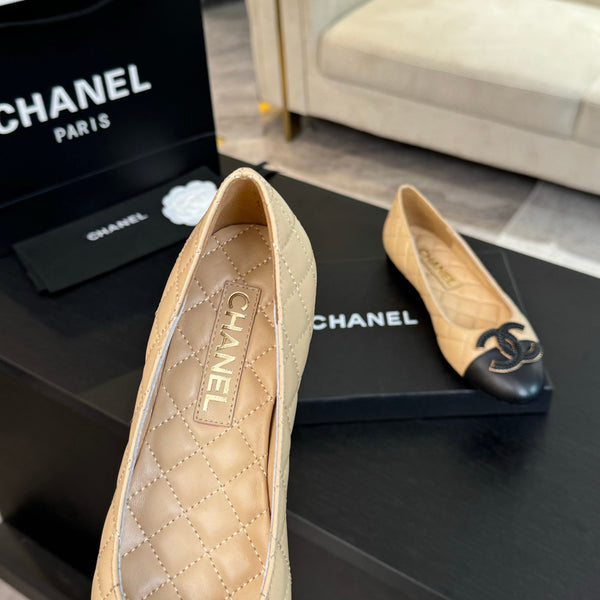 ballet flat beige quilted lambskin large black cc logo