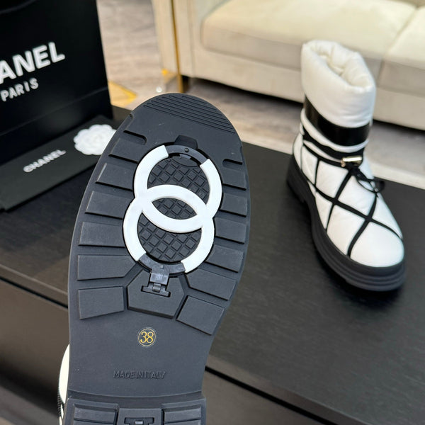 CC Ankle Boots White Mix Black Wind Cloth Quilted