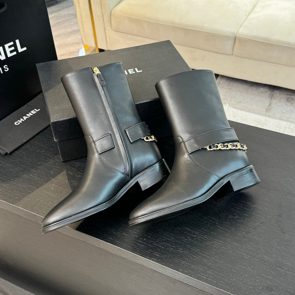 CC Short Boots 30mm Plain Black Chain Cowhide