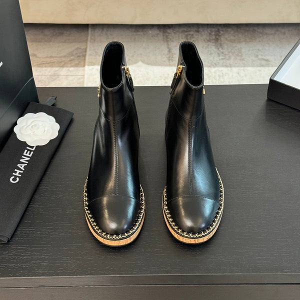 CC Ankle Boots 20mm Black Chain Calfskin