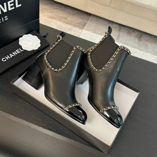 CC Ankle Boots Black Chain Cowhide