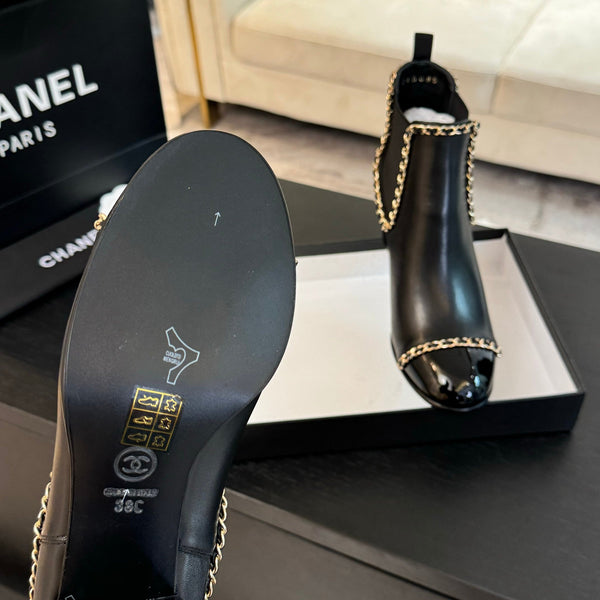 CC Ankle Boots Black Chain Cowhide