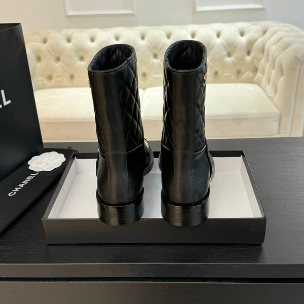 CC Ankle Boots 30mm Black Calfskin Quilted