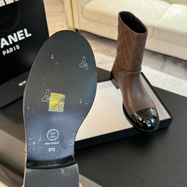 CC Ankle Boots 30mm Earth Brown Calfskin Quilted