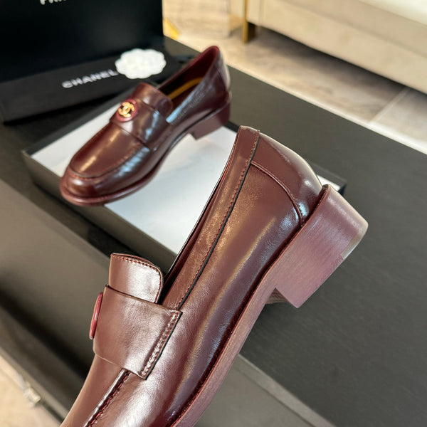 CC Moccasins Glossy Reddish Brown Cowhide