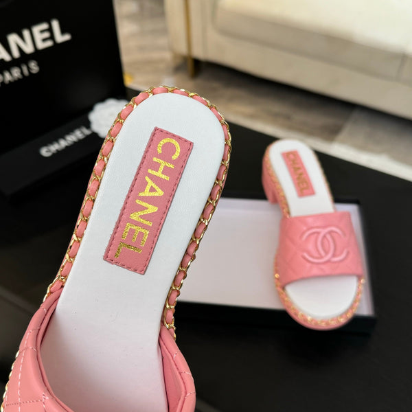 HIGH FLATFORM SLIPPER IN ROUGE PINK EMBOSSED SHEEPSKIN