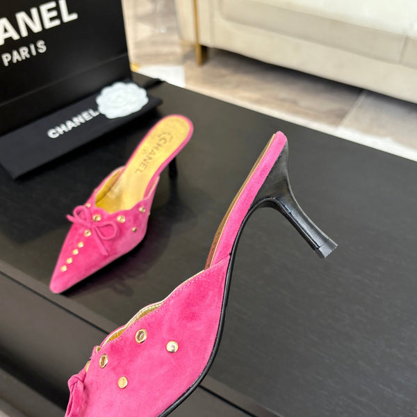 MULE CON TACCO ALTO 65 MM IN CAMOSCIO ROSA INTENSO