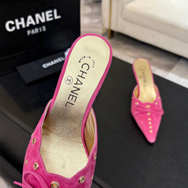 MULE CON TACCO ALTO 65 MM IN CAMOSCIO ROSA INTENSO