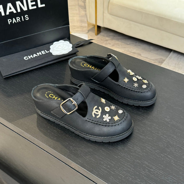 CC 25C Mule Sandal Black Imported Cowhide 212946