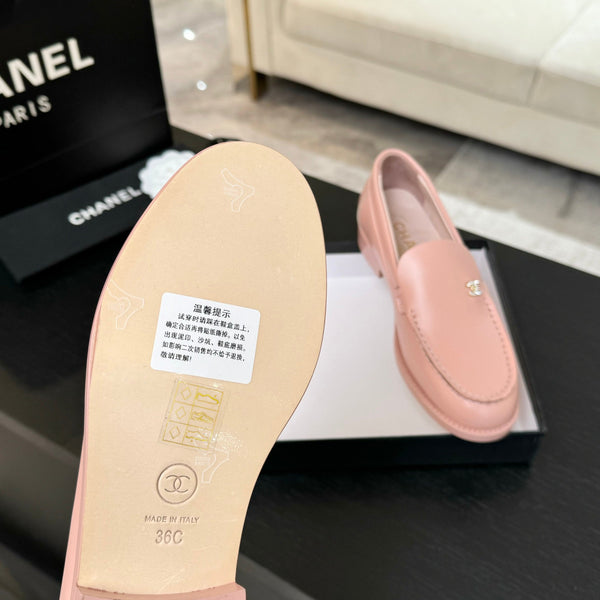 CC 25C Moccasins Pink Patent Leather