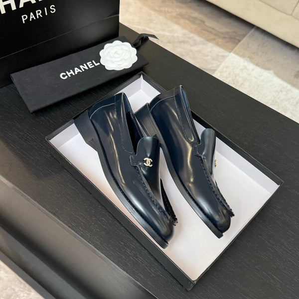 CC 25C Moccasins Dark Blue Patent Leather