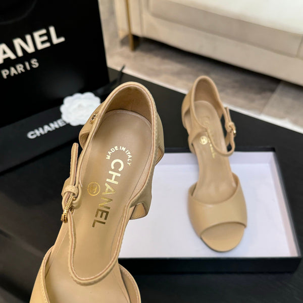CC 25S Sandal Heel 85mm Beige Calfskin