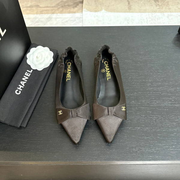 CC 25A Ballerina Black Satin And Sheepskin 373779