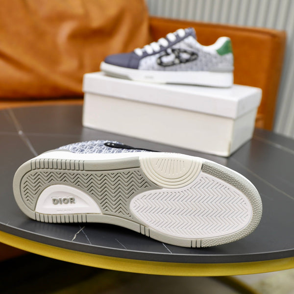 CD LOW TOP BASIC SNEAKER NAVY AND WHITE JACQUARD