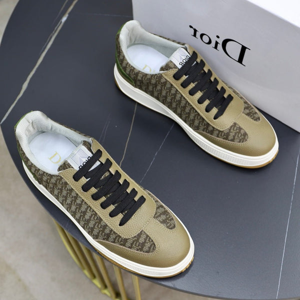 CD HOMME SNEAKERS OLIVE CALFSKIN AND JACQUARD