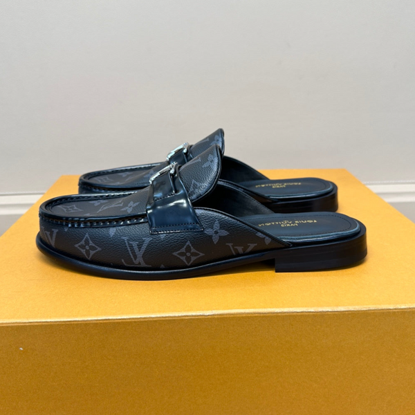 LV EASY MULE IN BLACK MONOGRAM CALFSKIN