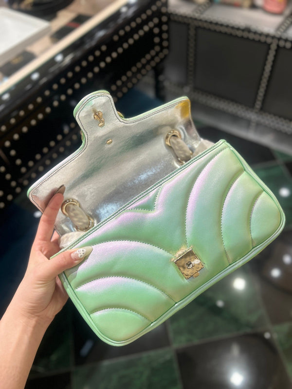 BORSA A SPALLA MEDIA GG MARMONT 26 IN PELLE DI VITELLO IRIDESCENTE VERDE