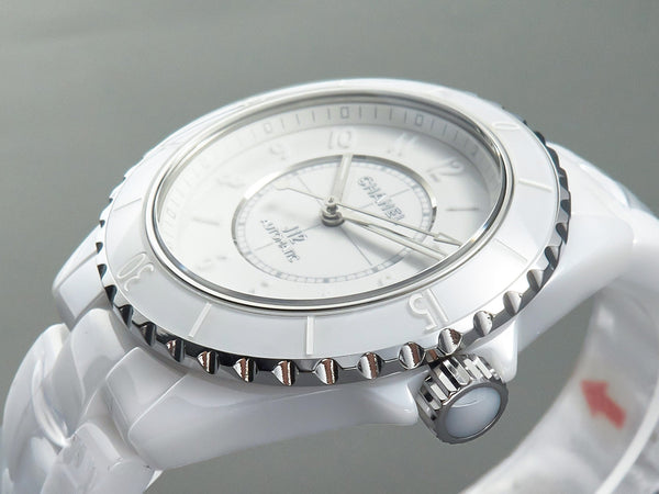 J12 Automatic White Ceramic White Numerals Black White Hands White Dial