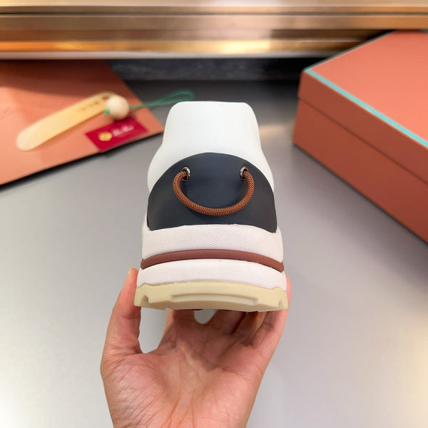 LP TRAIL HIKER WALK SNEAKER BLACK AND WHITE MESH BREATHABLE